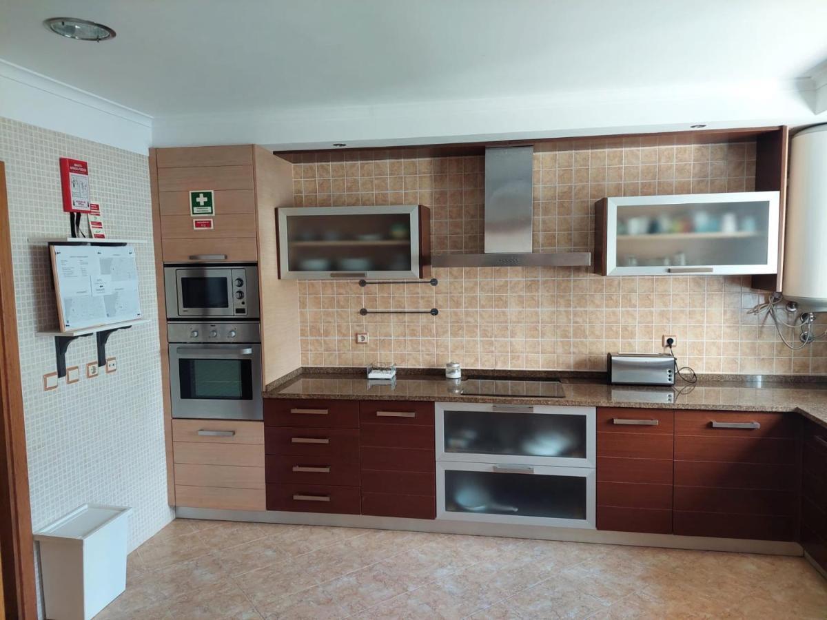 Вилла A Family House In Santa Cruz, Torres Vedras Силвейра Экстерьер фото